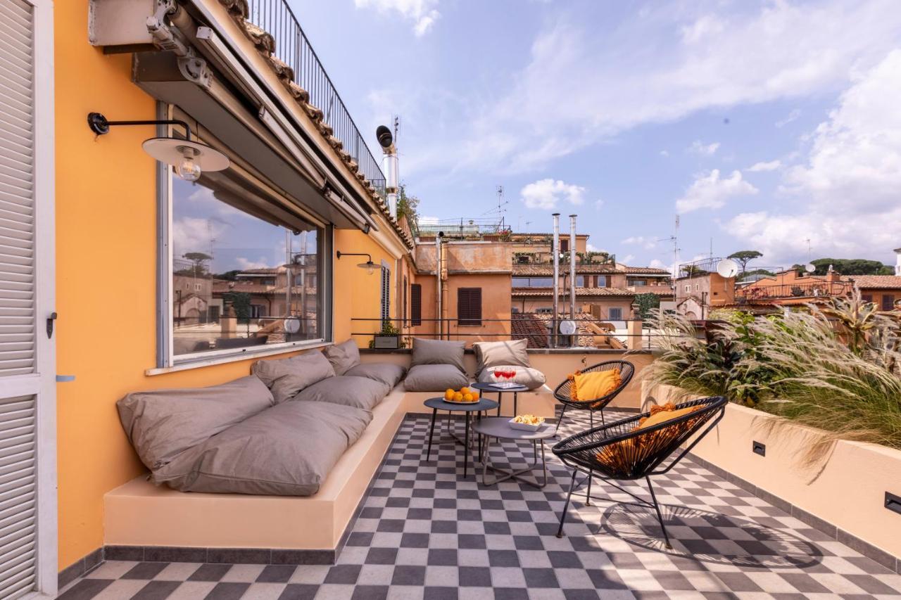 Romac - Condotti Penthouse In The Spanish Steps Area Lägenhet *